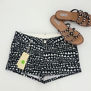NWT Stella McCartney organic white w/black hearts jean shorts
